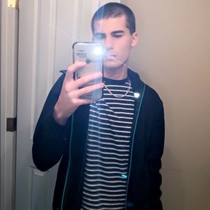 Meet your Posher, Ashton